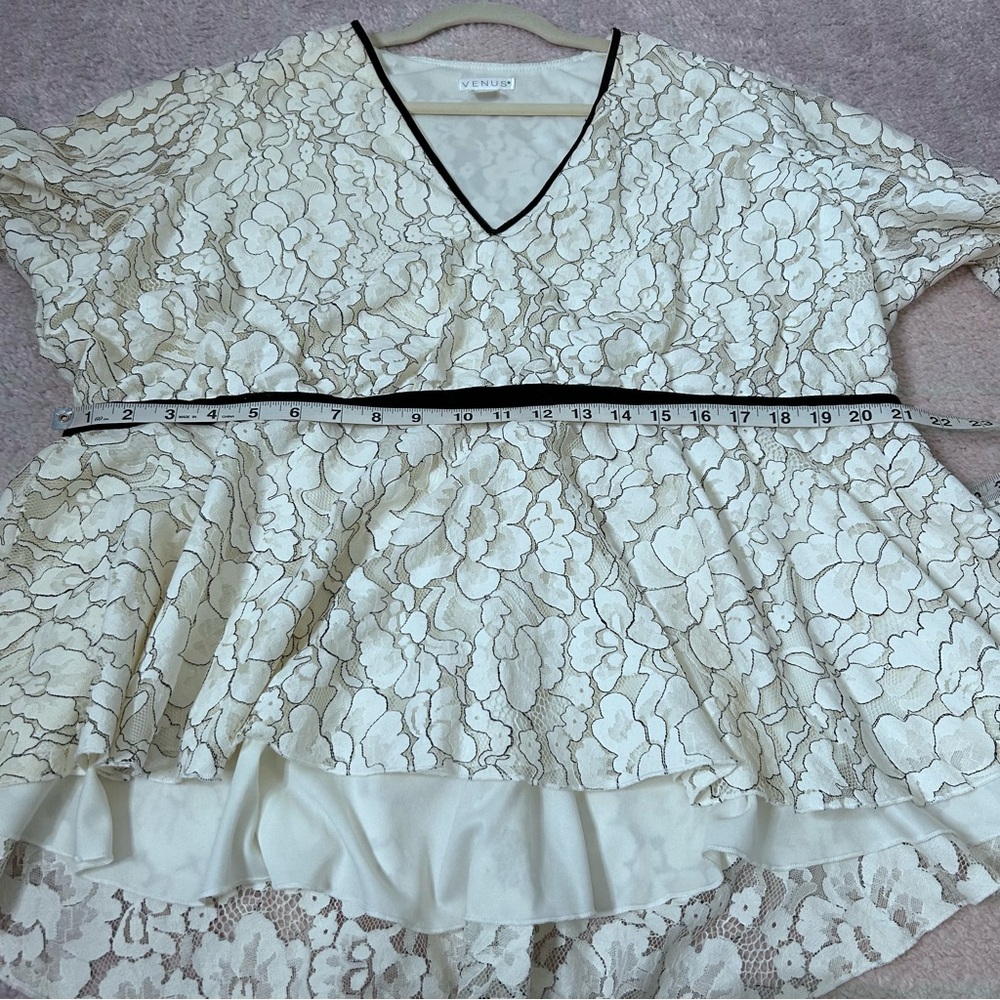 VENUS Ivory Floral Lace Blouse Velvet Trim High Low Bell Sleeves Size 20 Boho - Picture 7 of 16